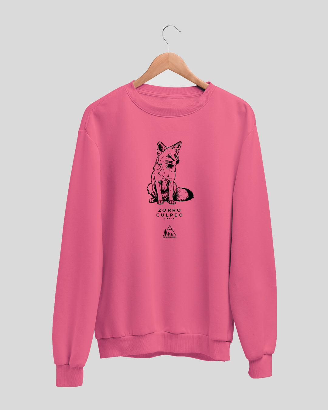 Polerón polo con diseño de zorro culpeo, fauna nativa de Chile, color fucsia claro - Nativaustral