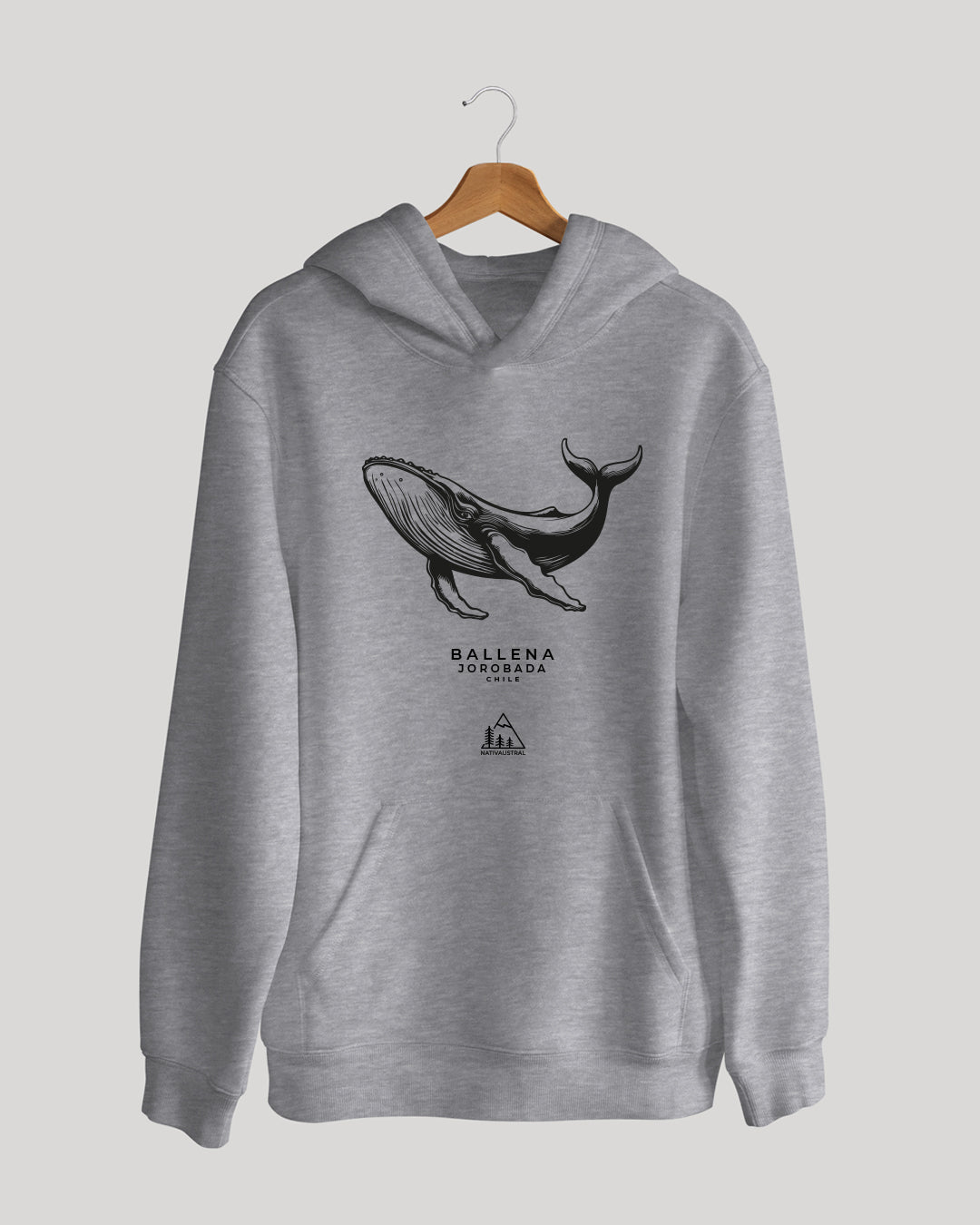 Polerón canguro con diseño de ballena jorobada, ballena que habita las costas de Chile, color gris claro - Nativaustral