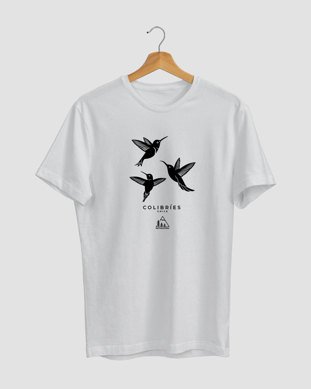 Polera con diseño de colibríes, aves nativas de Chile, color blanca - Nativaustral