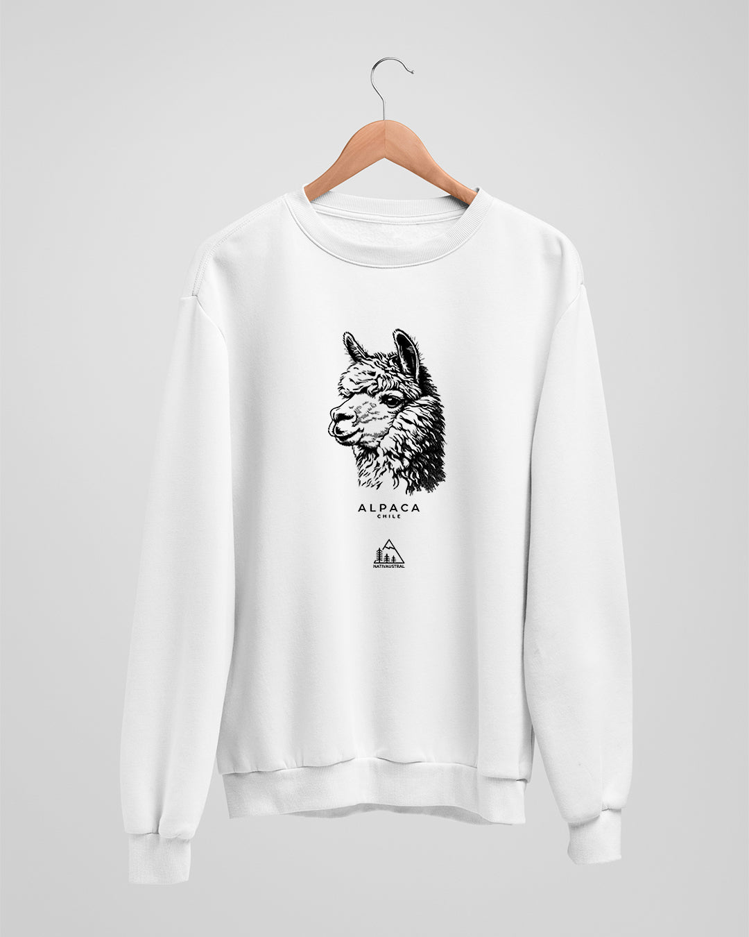 Polerón polo con diseño de alpaca, fauna nativa de la zona andina chilena, color blanco - Nativaustral