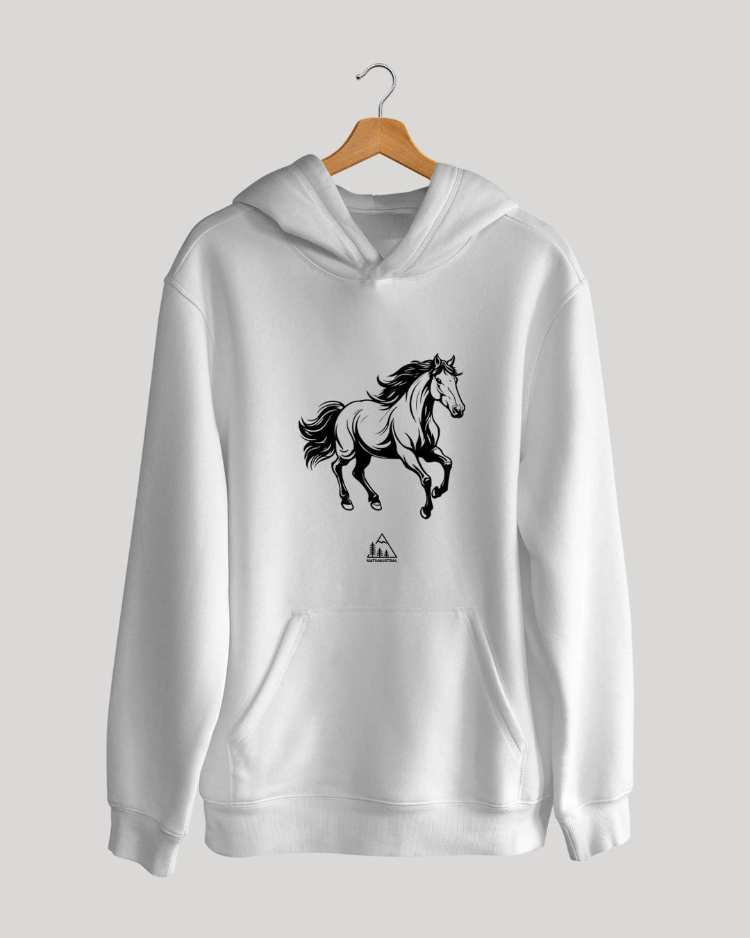 Polerón canguro con diseño de caballo, presente en el campo y paisaje chileno, color blanco - Nativaustral