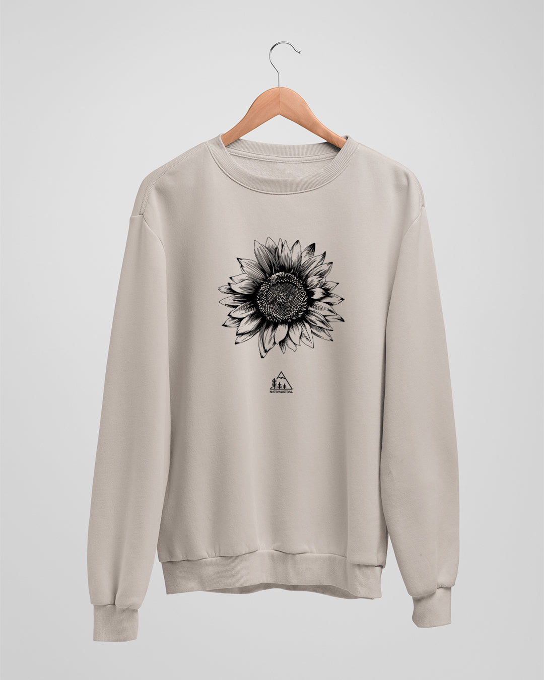 Polerón polo con diseño de girasol, flor inspirada en la naturaleza chilena, color beige - Nativaustral