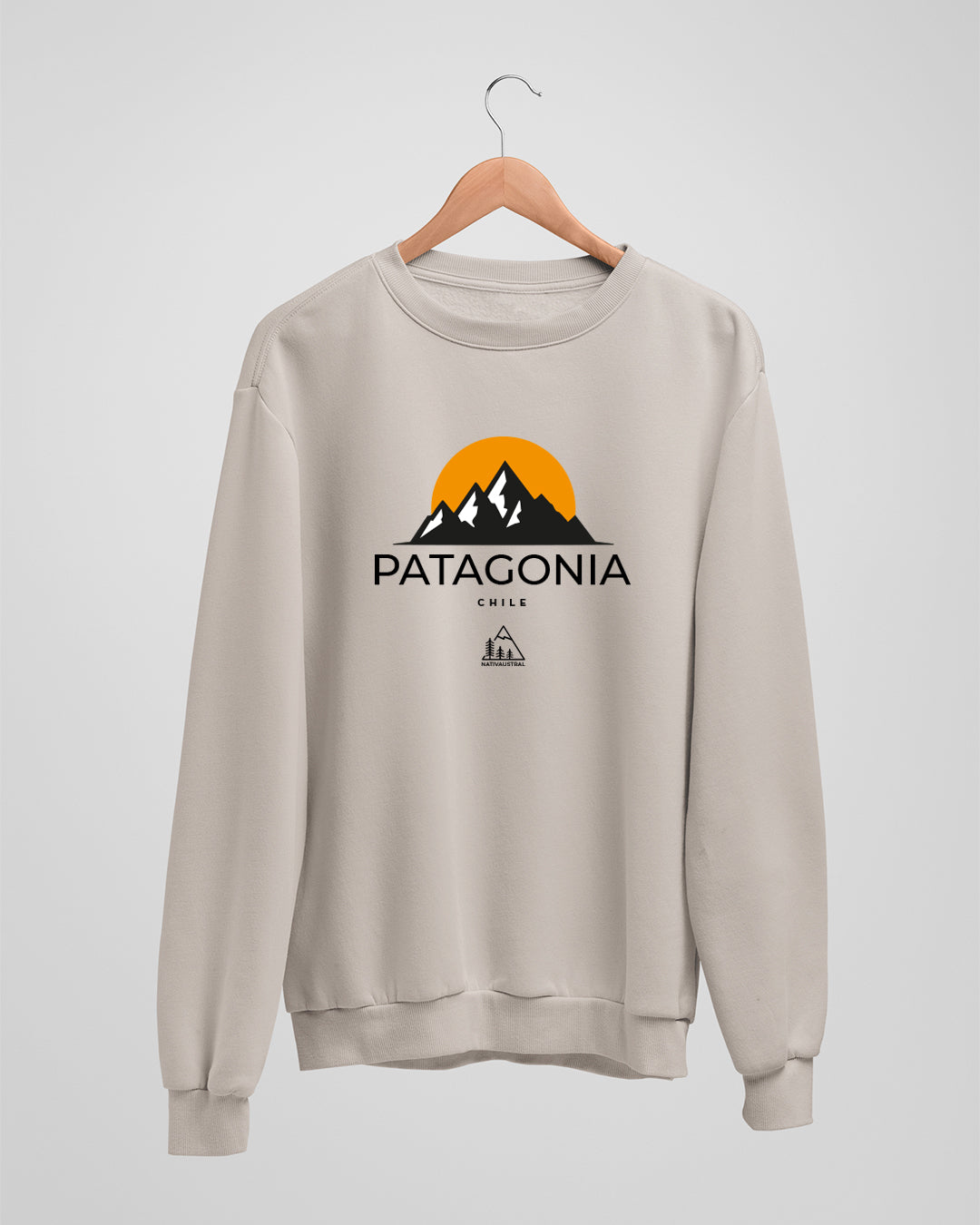 Polerón polo con diseño de Patagonia, paisaje del sur de Chile, color beige - Nativaustral
